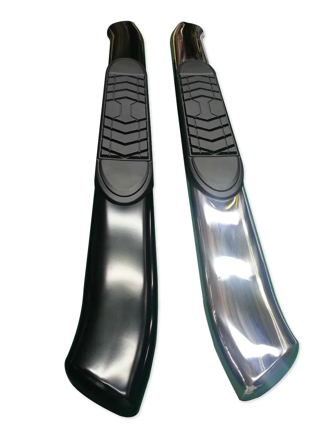 G5006 – TRAILFX Point Of Purchase Display, Sample of 5 Inch Oval Bent Polished Stainless Steel and Black Side Bars Fo...